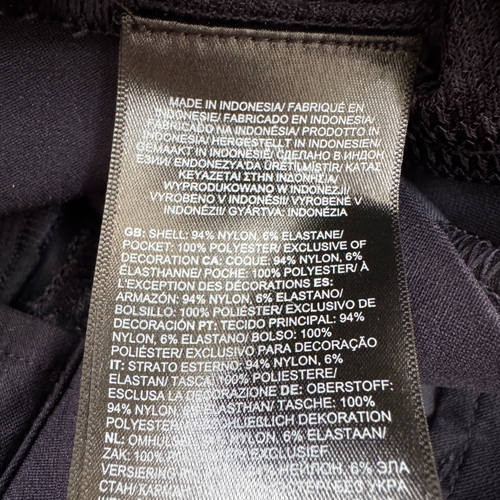 The North Face Men’s Navy Hiking / Climbing Pants Size 30x30 NWOT UPF 40+ - Picture 7 of 10